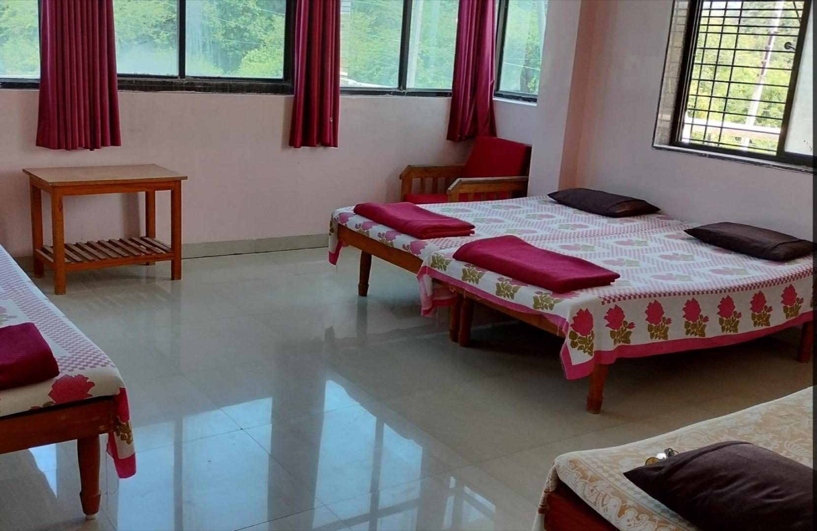 Apartamento Shivam Residency Ellora Habitación foto